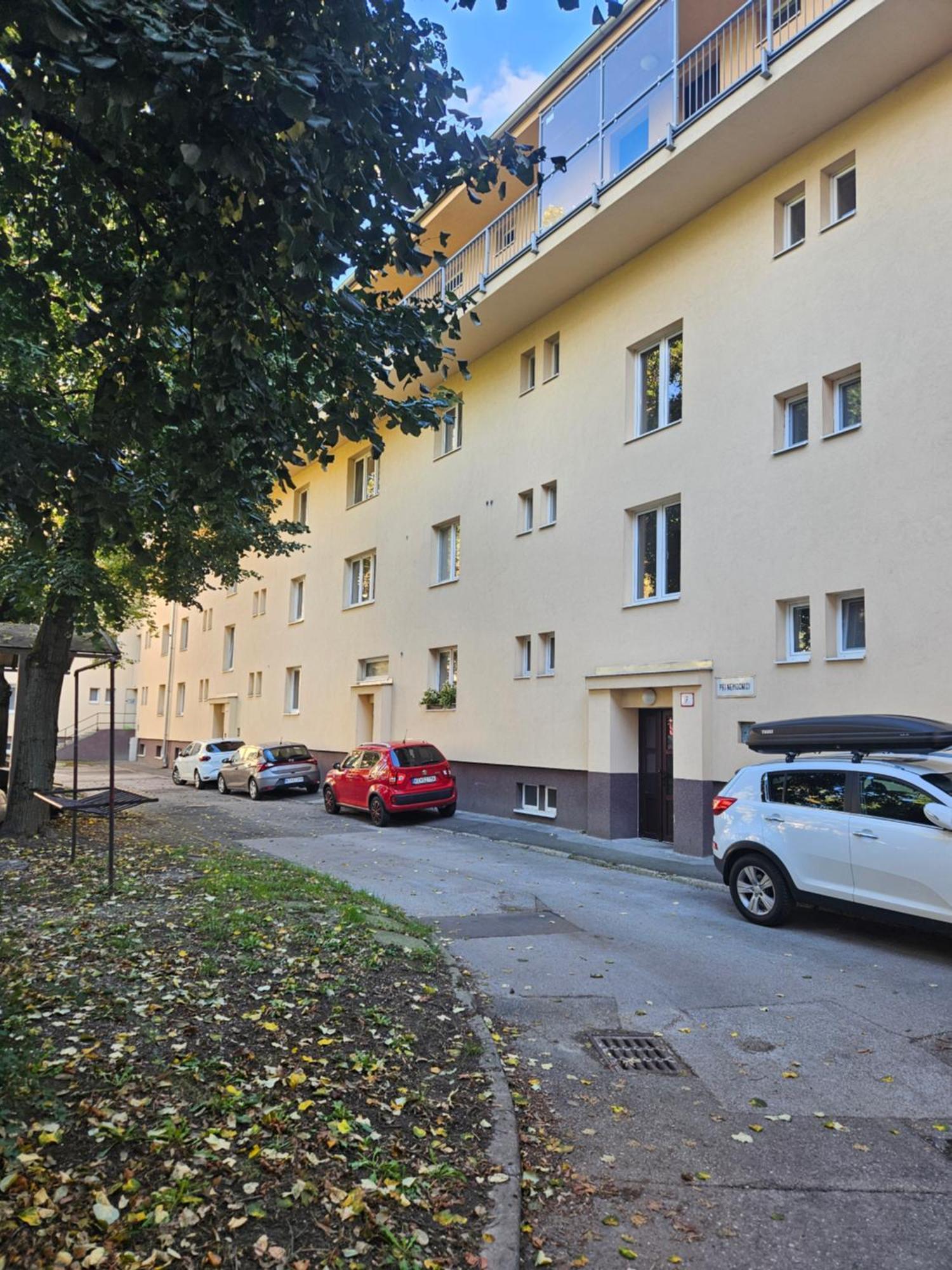 Luxusny Apartman Pri Nemocnici 코시체 외부 사진